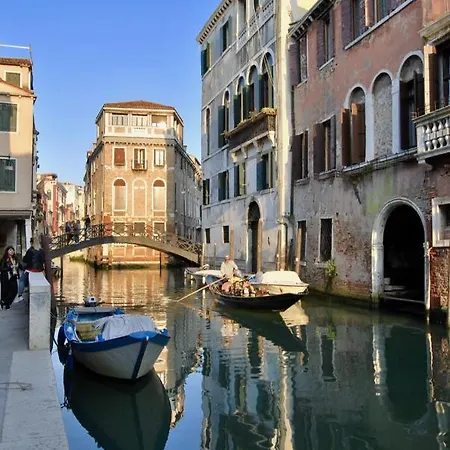 Ca Zulian Amazing Canal View *